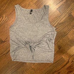NWOT tie front tank top